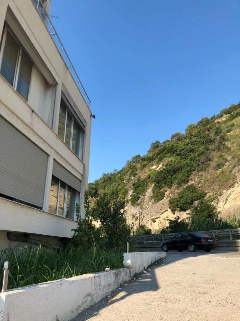 Apartment Ermest ,Kavaje Rock Durrës Kültér fotó